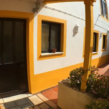 Casa Do Alecrim Holiday home *